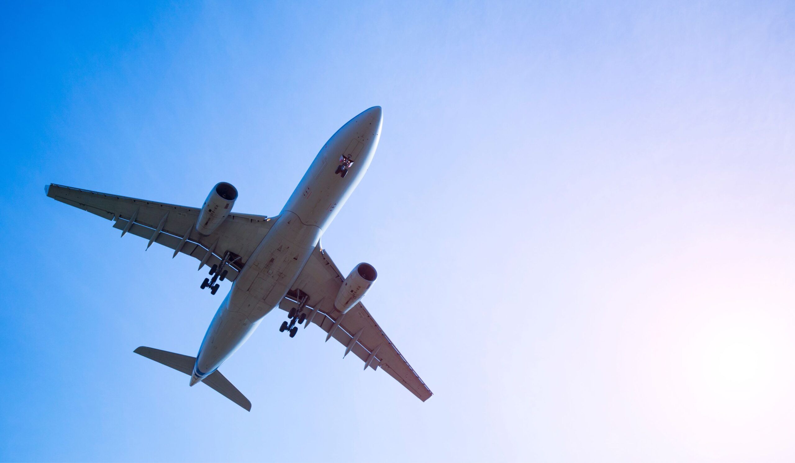 Arrivée à l'aéroport international d'Entebbe