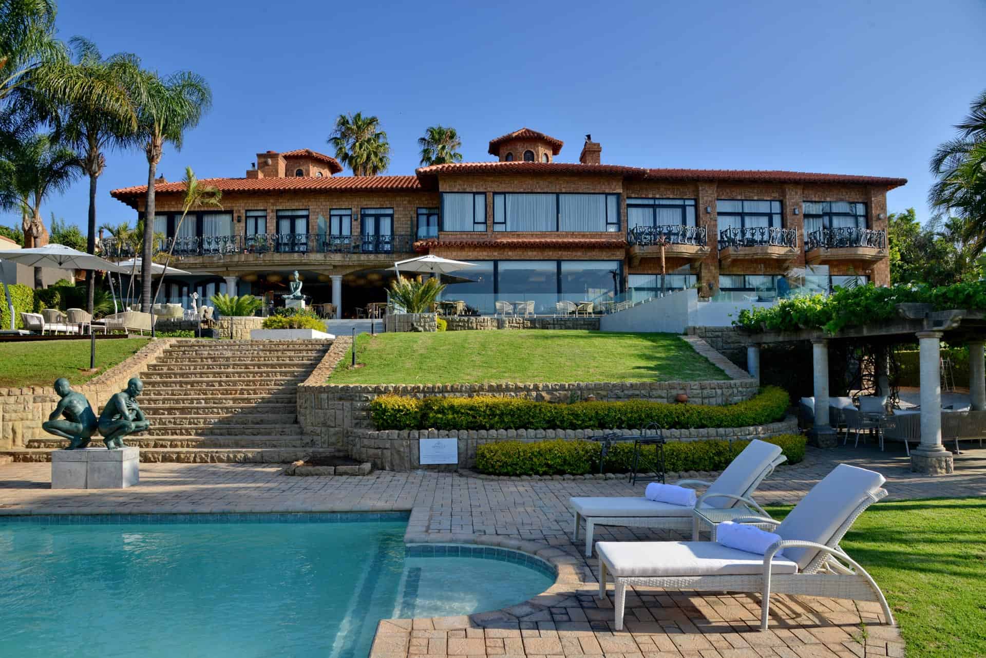 Apogee Boutique Hotel and Spa